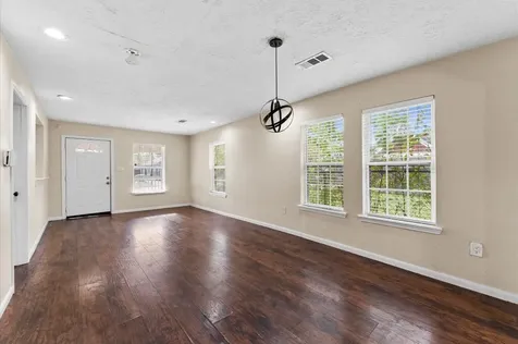 2821 Holman Street Houston TX 77004