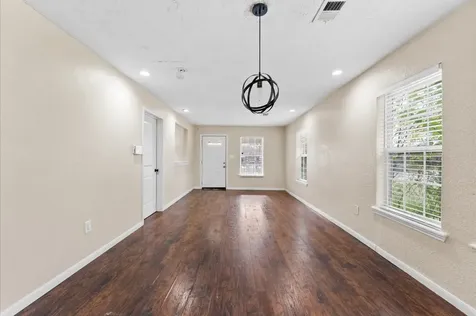 2821 Holman Street Houston TX 77004