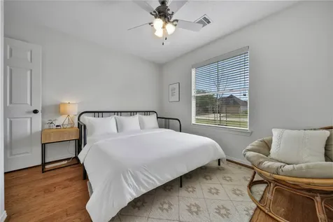 12718 Pine Woods Street Tomball TX 77375