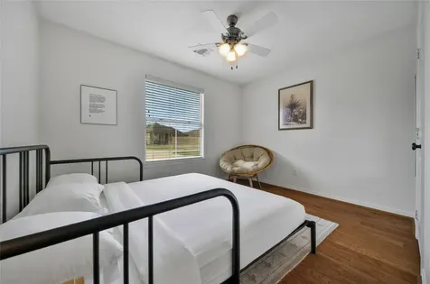 12718 Pine Woods Street Tomball TX 77375