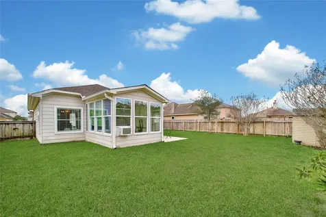12718 Pine Woods Street Tomball TX 77375