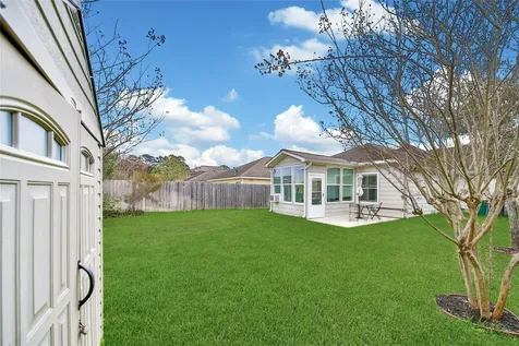 12718 Pine Woods Street Tomball TX 77375