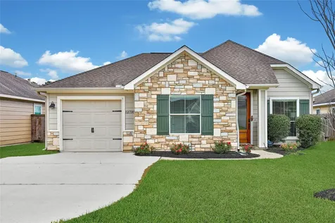 12718 Pine Woods Street Tomball TX 77375