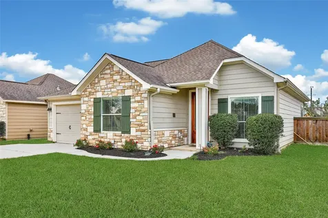 12718 Pine Woods Street Tomball TX 77375