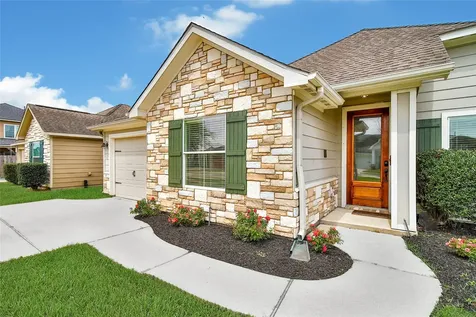 12718 Pine Woods Street Tomball TX 77375
