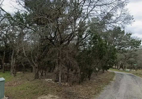 2 Green Glade Court Wimberley TX 78676