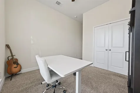 917 Farm Path Brenham TX 77833