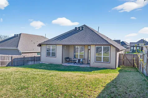 917 Farm Path Brenham TX 77833