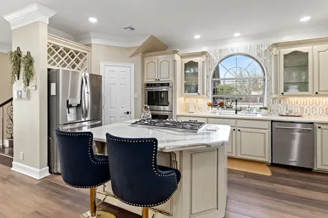 2700 Spurlock Road Nederland TX 77627