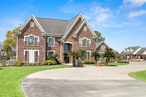 2700 Spurlock Road Nederland TX 77627