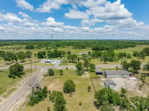 6681 Atakapan Trail Bedias TX 77831