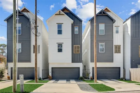 2013 Cochran Street Houston TX 77009