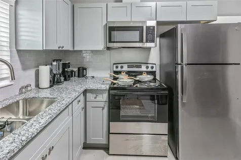 2824 Blodgett Street 4 Houston TX 77004