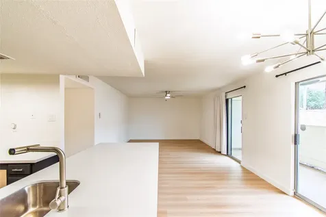 14555 Wunderlich Drive 3505 Houston TX 77069