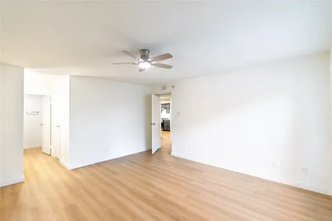 14555 Wunderlich Drive 3505 Houston TX 77069