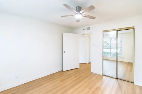14555 Wunderlich Drive 3505 Houston TX 77069