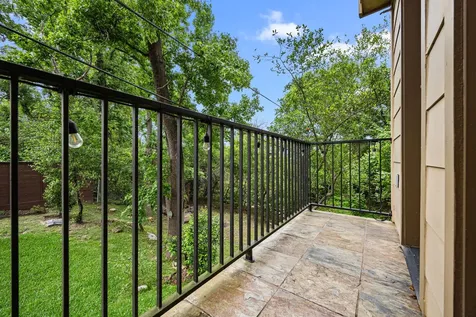 1901 W 14th 1/2 Street C Houston TX 77008