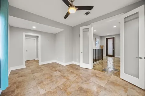 1901 W 14th 1/2 Street C Houston TX 77008