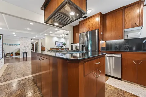 16914 Creeksouth Road Houston TX 77068