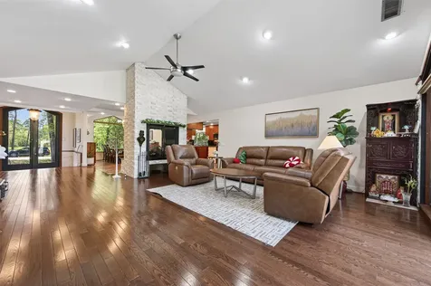 16914 Creeksouth Road Houston TX 77068