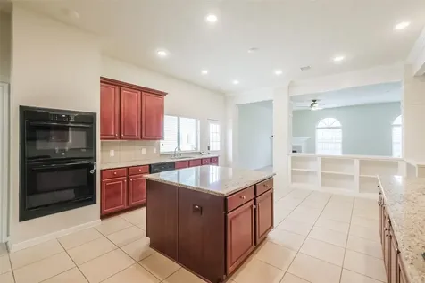 6811 Gonzales Point Manvel TX 77578