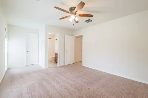 6811 Gonzales Point Manvel TX 77578