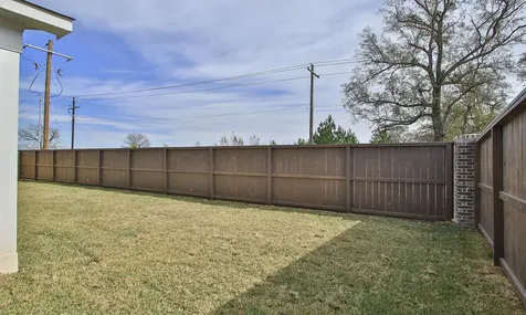 14010 Longstreet Road Road 1c Willis TX 77318