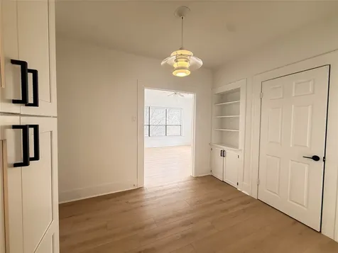 1201 W Gray Street 3 Houston TX 77019