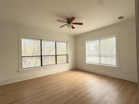 1201 W Gray Street 3 Houston TX 77019