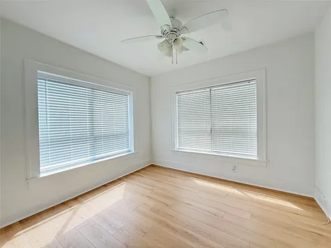 1201 W Gray Street 3 Houston TX 77019