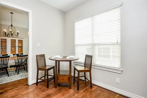 2614 Maxroy Street Houston TX 77007