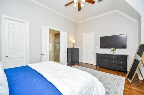 2614 Maxroy Street Houston TX 77007
