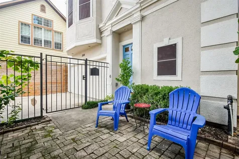 2614 Maxroy Street Houston TX 77007