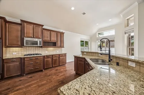 1701 Preserve Lane Pearland TX 77089