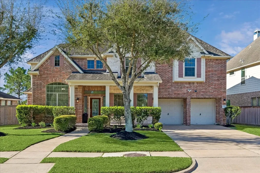 2728 Ravens Creek Drive Pearland TX 77584