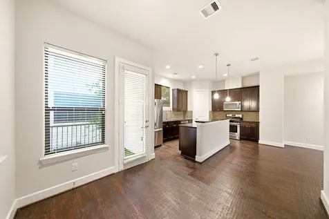 2706 Leeland Street Houston TX 77003