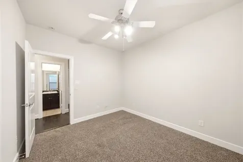 2706 Leeland Street Houston TX 77003