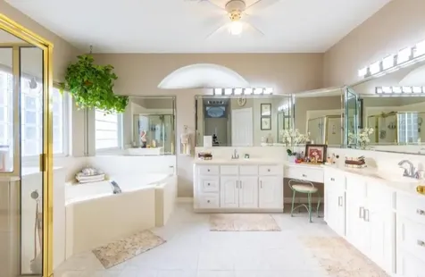 423 Hana Drive Tiki Island TX 77554