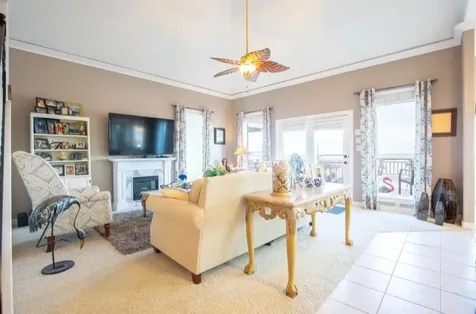 423 Hana Drive Tiki Island TX 77554