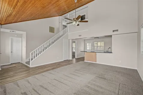 3067 Cr-580 West Columbia TX 77486