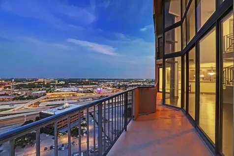 3350 Mccue Road 2404 Houston TX 77056