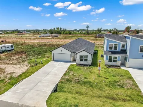 1441 Road 5734 Cleveland TX 77327
