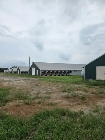 6140 & 6142 E Highway 84 Palestine TX 75801