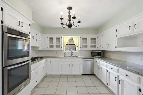2015 Shady Branch Drive Kingwood TX 77339