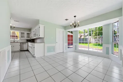2015 Shady Branch Drive Kingwood TX 77339