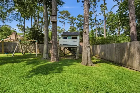 2015 Shady Branch Drive Kingwood TX 77339