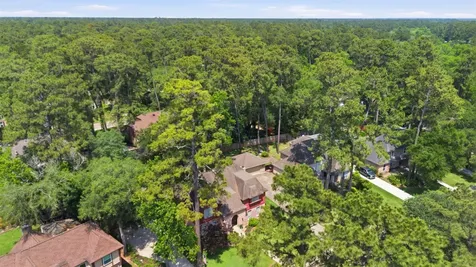 2015 Shady Branch Drive Kingwood TX 77339