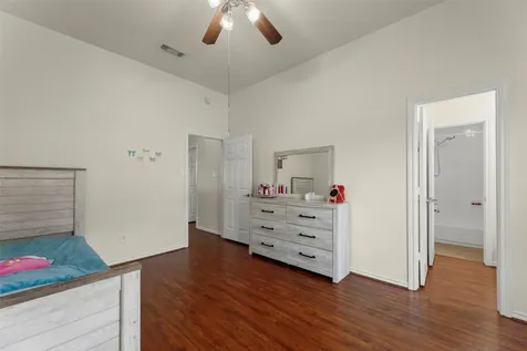 23307 Parkway Lakes Lane Richmond TX 77407