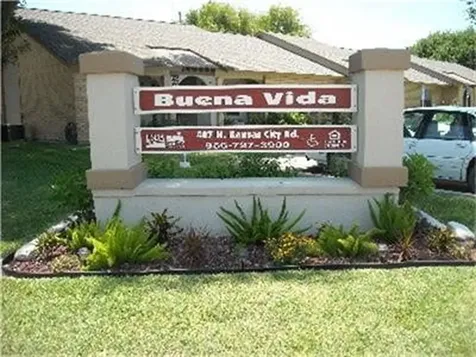 407 N Kansas City Road La Feria TX 78559