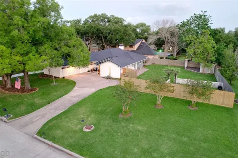 3010 Broadmoor Drive Sugar Land TX 77478